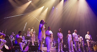 Kardeş Türküler'in "Yol"u İstanbul'dan geçti