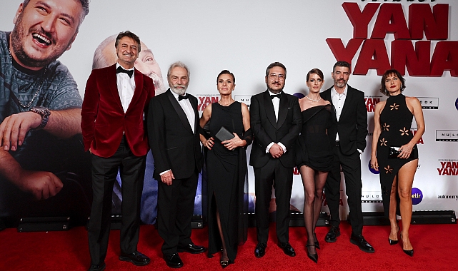 Ünlü isimler Feyyaz Yiğit ile Haluk Bilginer'li Yan Yana'nın galasına katıldı