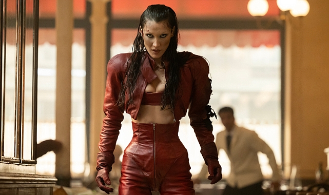 Ryan Murphy'nin yeni gerilim dizisi The Beauty'den ilk görseller paylaşıldı