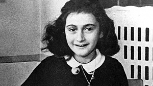 Anne Frank’in şiiri 500 bin liraya satıldı