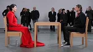Çağdaş sanatın büyükannesi: Marina Abramovic