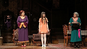 Ahududu oyunu 24 Aralık'ta seyirciyle buluşuyor