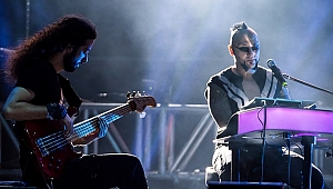 Hayko Cepkin’den akustik söyleşi