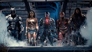 Süper kahramanlar Justice League'te bir araya gedi