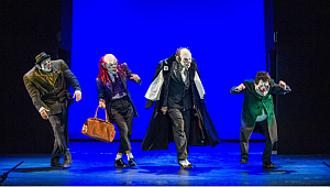 Dünyanın renkleri tiyatro sahnesine taşınıyor