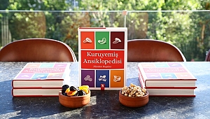 Türkiye’nin ilk ‘Kuruyemiş Ansiklopedisi’ raflarda yerini aldı