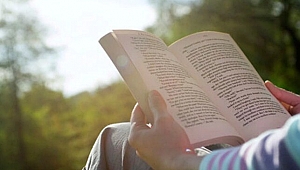 Hep Kitap'tan bayramda tatilinde okunacak kitaplar seçkisi