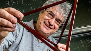 Carlo Rovelli kimdir?