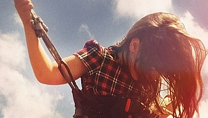 Vega’dan akustik konser