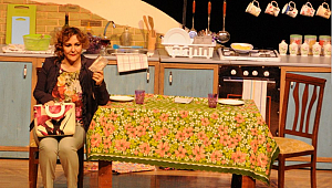 Shirley Antalya'da sahnelenecek