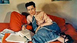 Entelektüel bir yankı: Simone de Beauvoir 