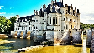 Şatolara büyülü yolculuk: Loire Vadisi