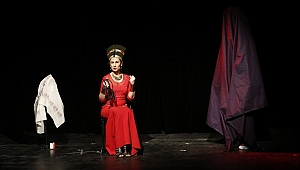 Şöhret sarhoşu bir kadının hikâyesi: Nefertiti Silifke’de