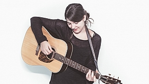 Deniz Tekin ve Wild Beasts bu hafta Salon'a konuk oluyor