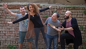 Elif Çağlar'dan yeni albüm: The Art of Time