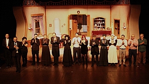 Modern tiyatronun öncüsü Henrik Ibsen’in başyapıtı: Nora-Bir Bebek Evi