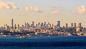 Bu şehr-i İstanbul ki bin misli betondur