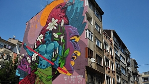 Kadıköy'ün duvarları Mural Festivali ile renkleniyor