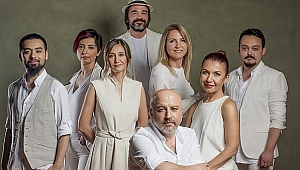 Kardeş Türküler'den 25. yıl konseri