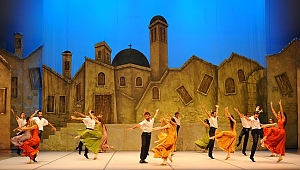 Zorba, izleyenleri büyüledi