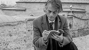 Salah Birsel romanı Dört Köşeli Üçgen sinemaya uyarlandı