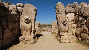 Bin tanrı ili Hitit ülkesi