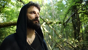 Nihat Mugil: Müzik toplumu şekillendirebilen bir şey