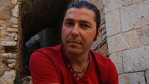 Semih Erelvanlı kimdir?