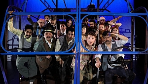 Mustafa Kutlu’nun hikayesi Mavi Kuş tiyatro sahnesinde