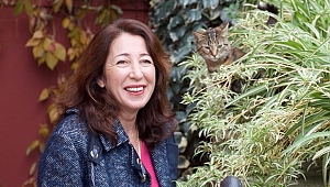 Nuray Atacık kimdir?