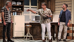 Şehir Tiyatroları'nda nisan ayında hangi oyunlar var?