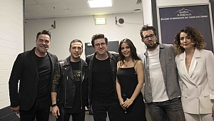 Beyazıt Öztürk Beyaz Show ile Türkiye turnesine çıkıyor