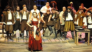 Mançalı Adam Müzikali prömiyer yapıyor