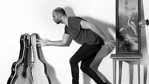 Barlas Tan Özemek Avlu sahnesinde