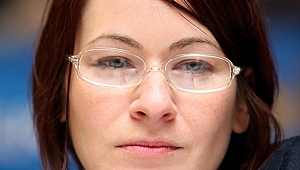 Emine Yıldırım kimdir?