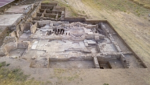 Metropolis Antik Kenti'nde yeni bir yapı keşfedildi