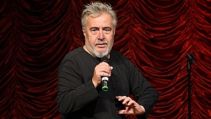 Uğur Yücel: Sahnede Neyzen Tevfik'i canlandıracağım