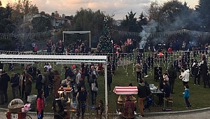 Etiler Sanatçılar Parkı’nda ‘’Bir Sıcak Aralık’’ 