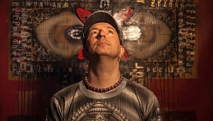 Mercan Dede’nin post-truth odası İstanbul Art Show’da sergilenecek