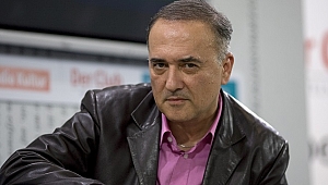 Murathan Mungan'dan '2020 Model' albümü 7 Şubat'ta yayınlanıyor