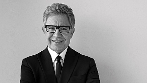 Zülfü Livaneli, edebiyat yolculuğuna İnkılâp Kitabevi’nde devam edecek