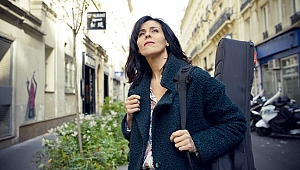 Cezayirli folk ikonu Souad Massi İstanbullu hayranlarıyla buluşuyor