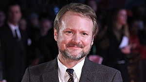 Rian Johnson: Kötüler, kamera önünde iPhone kullanamıyor