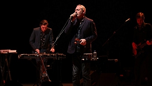 Tindersticks İş Sanat'taydı