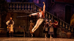 Üç Silahşor yeniden izleyici ile buluşuyor