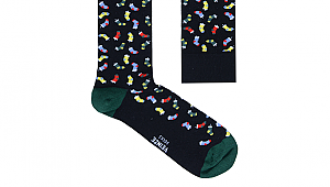 En ucuz ve iddialı renkli çorap modası