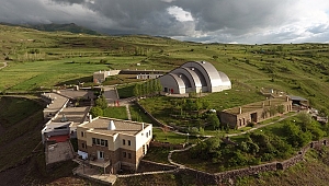 Baksı Müzesi'nde köy muhtarı eşliğinde online sergi turu