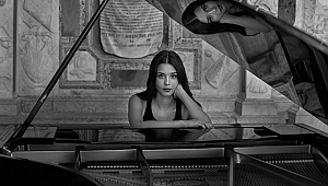 Ödüllü piyanist Iraz Yıldız'dan Hollywood filmleri performansı