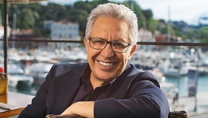 Zülfü Livaneli kimdir?