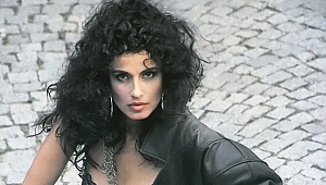 Ayşegül Aldinç’in ilk solo albümü dijital platformlarda